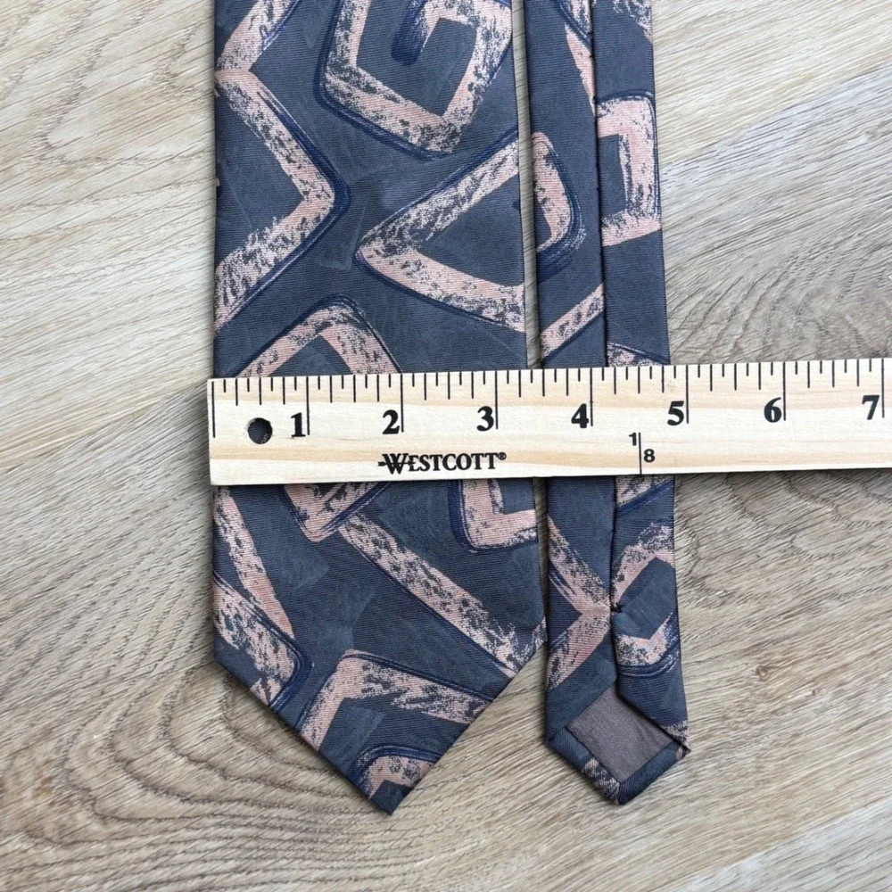 Mezzo Matto Grey Pink Geometric 100% Silk Tie Mens OS Handmade in Italy